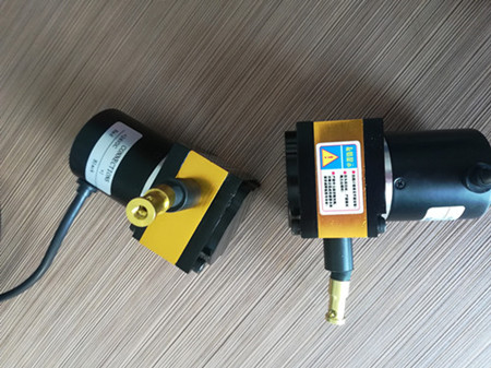 ��ˮλ�Ƃ�������ˮ��ʹ�õĽӾ��Р�r��Σ�