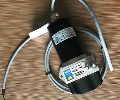 �������-������M�����Kʽλ�Ƃ�����